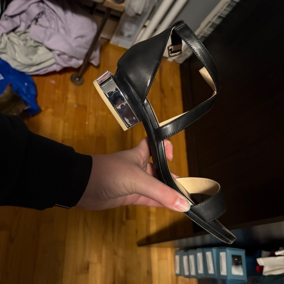 Pashion Footwear Flare Block Heel Kit 1.5 Silver Metallic - Size 9-11 - Picture 5 of 6